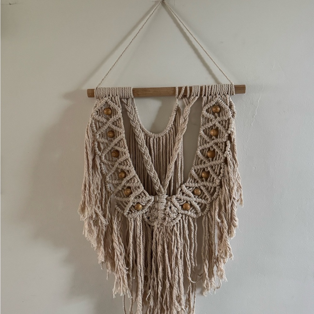 Handcrafted Beige Macramé Wall Hanging